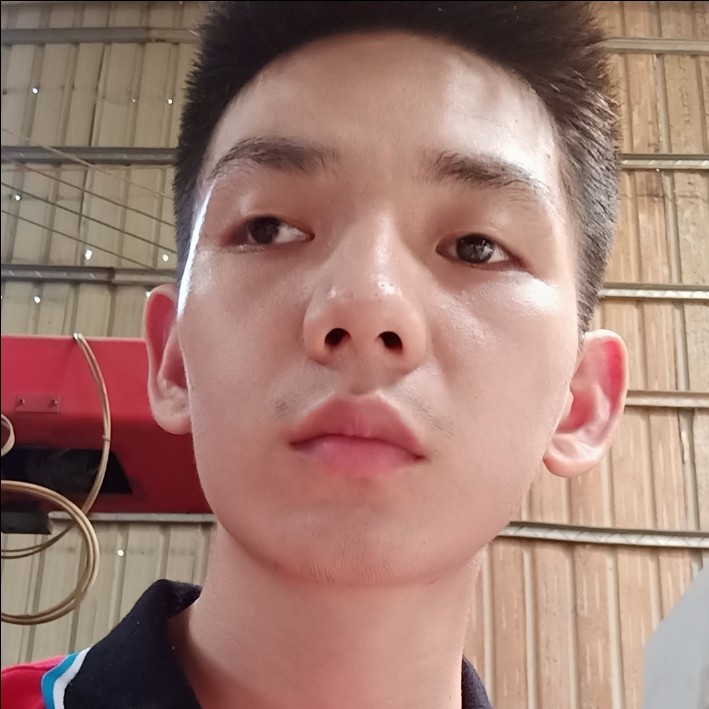明亮那蓝天的照片