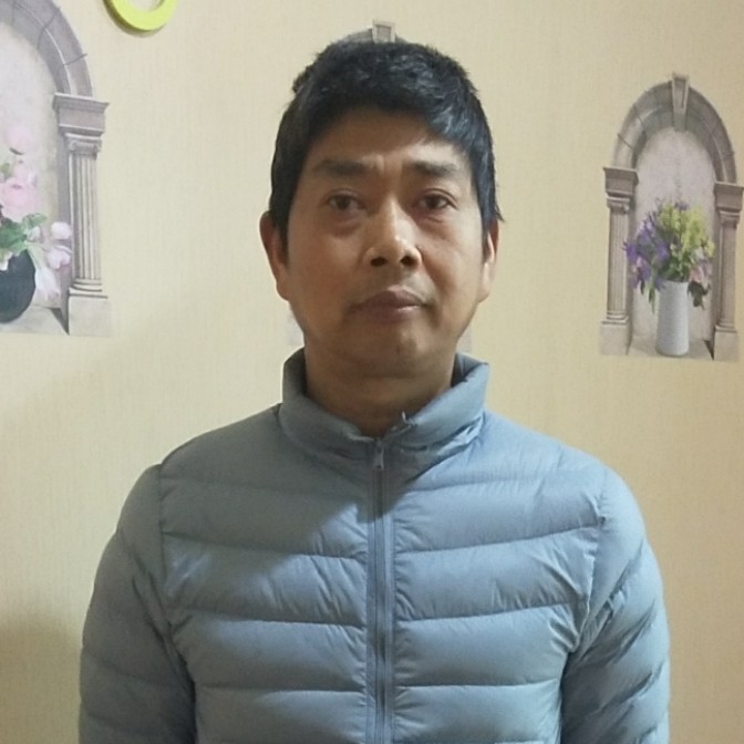 瞿俊的照片
