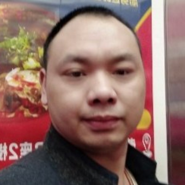 巨人方羞涩的照片