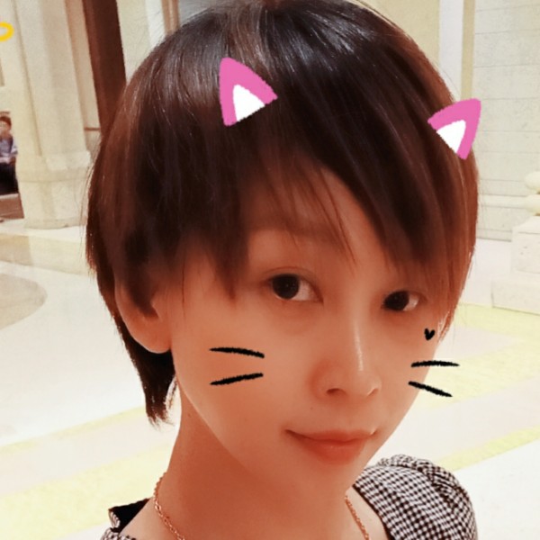 羽毛等待爱撒娇的照片