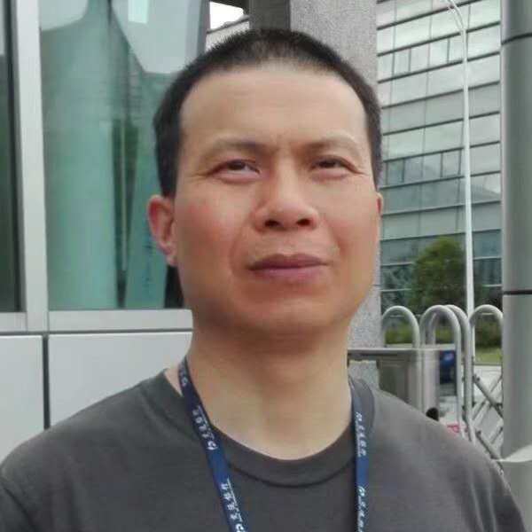 山水林间怡健康的照片