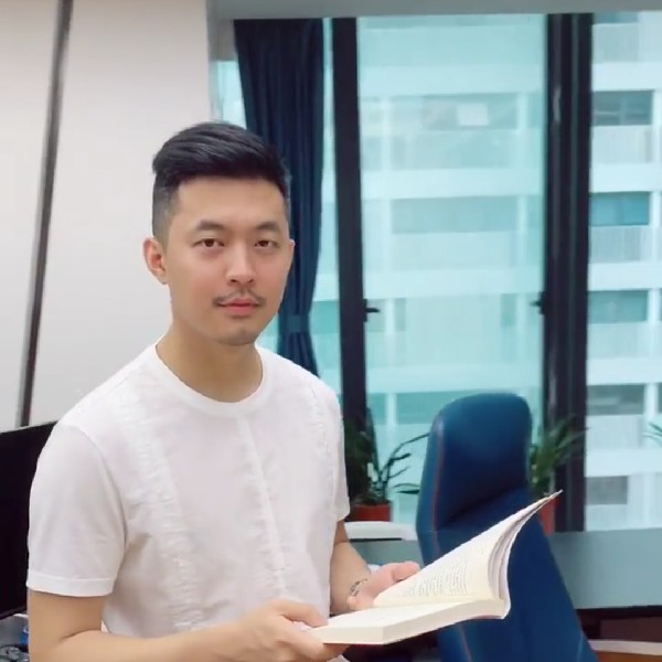 如意深拥人生的照片