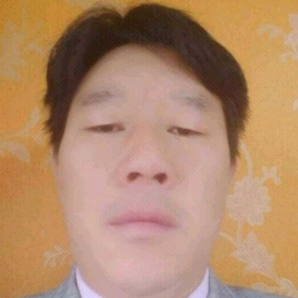 灯泡苦恋无私的照片