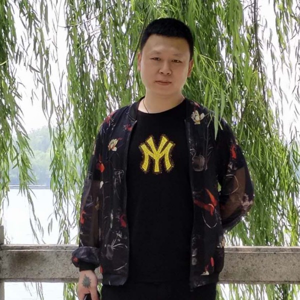 深夜里的孤独的照片
