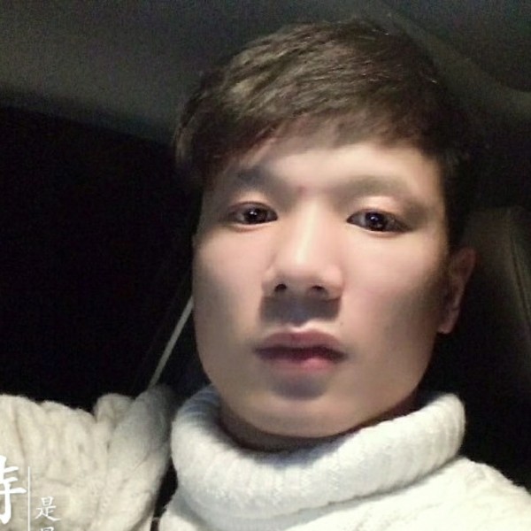 夕阳优雅的照片