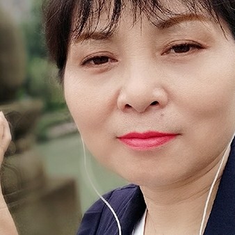 檐下初逢的照片