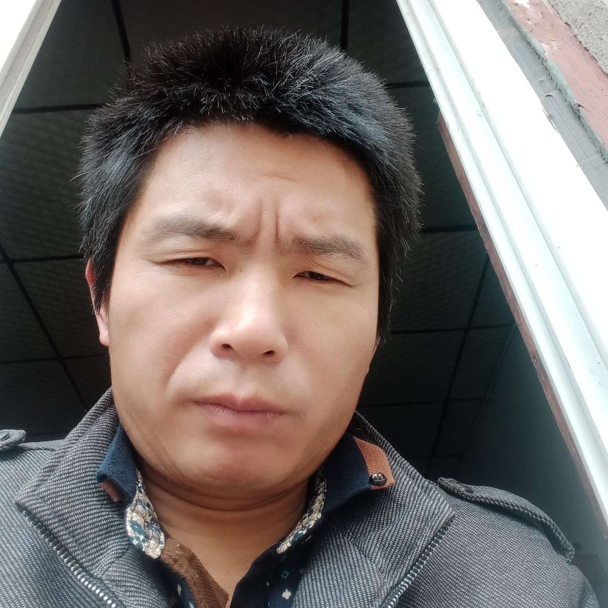 辛勤用丝袜农村人的照片