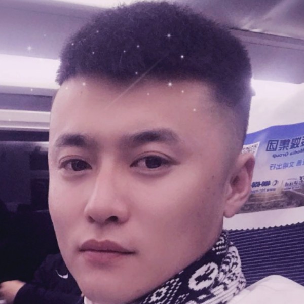 董苏苏的照片