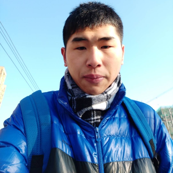小小逸凌仙的照片