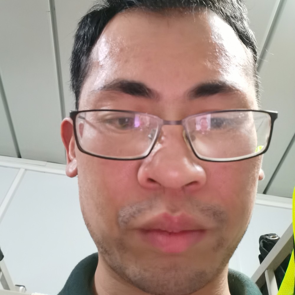 向光明前进的照片