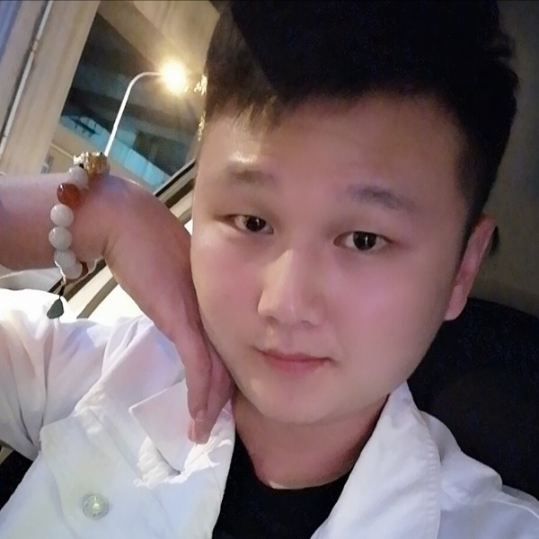 镜花水月洞天的照片