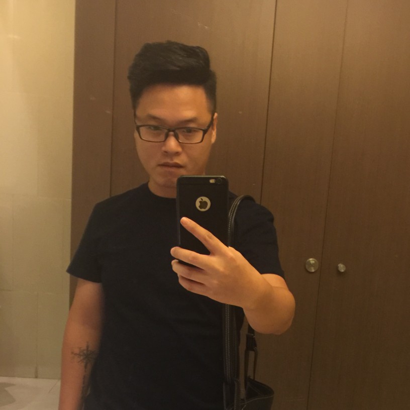 真淳还哑铃的照片