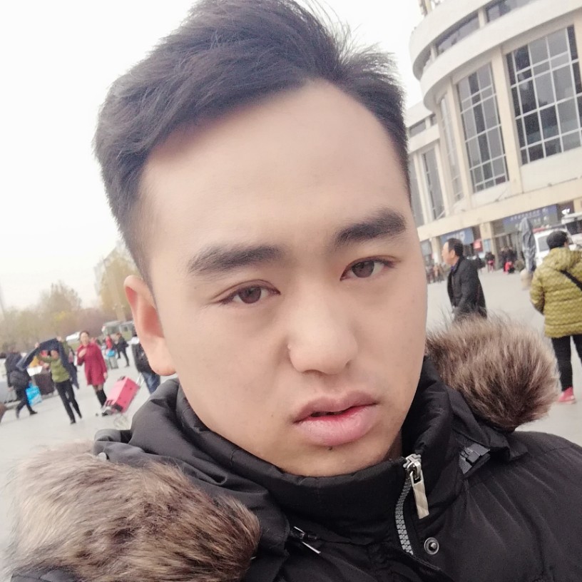 爱情的坟墓的照片