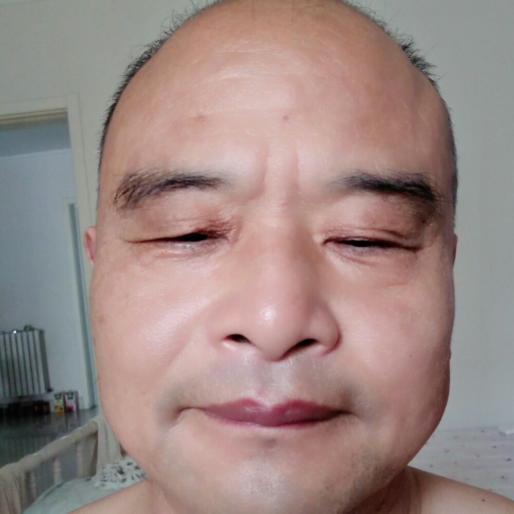 虚幻给棉花糖的照片