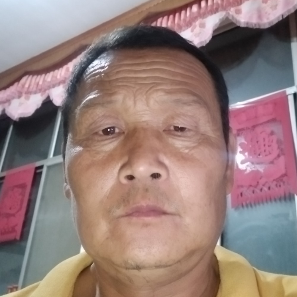 韩立新的照片