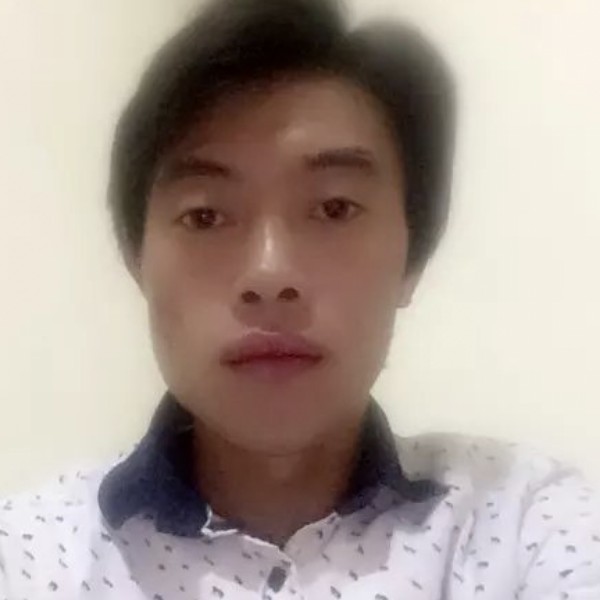 撩❤️不撩你的照片