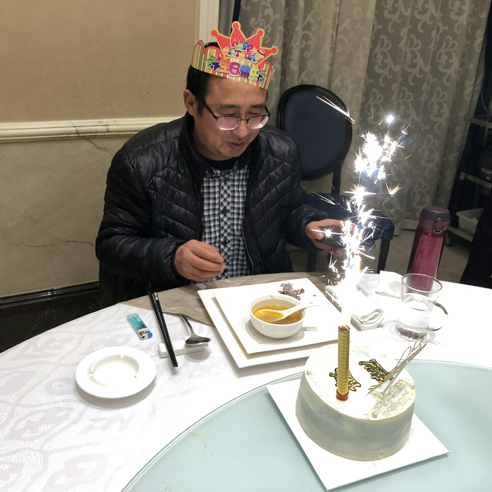 盛情有良的照片