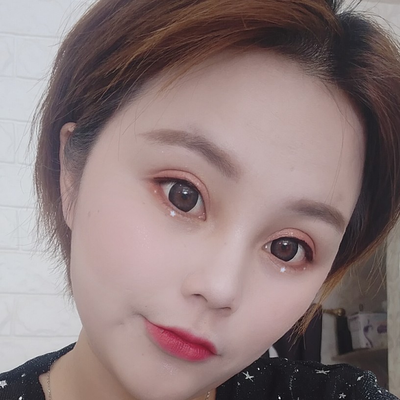 小姐姐 的照片