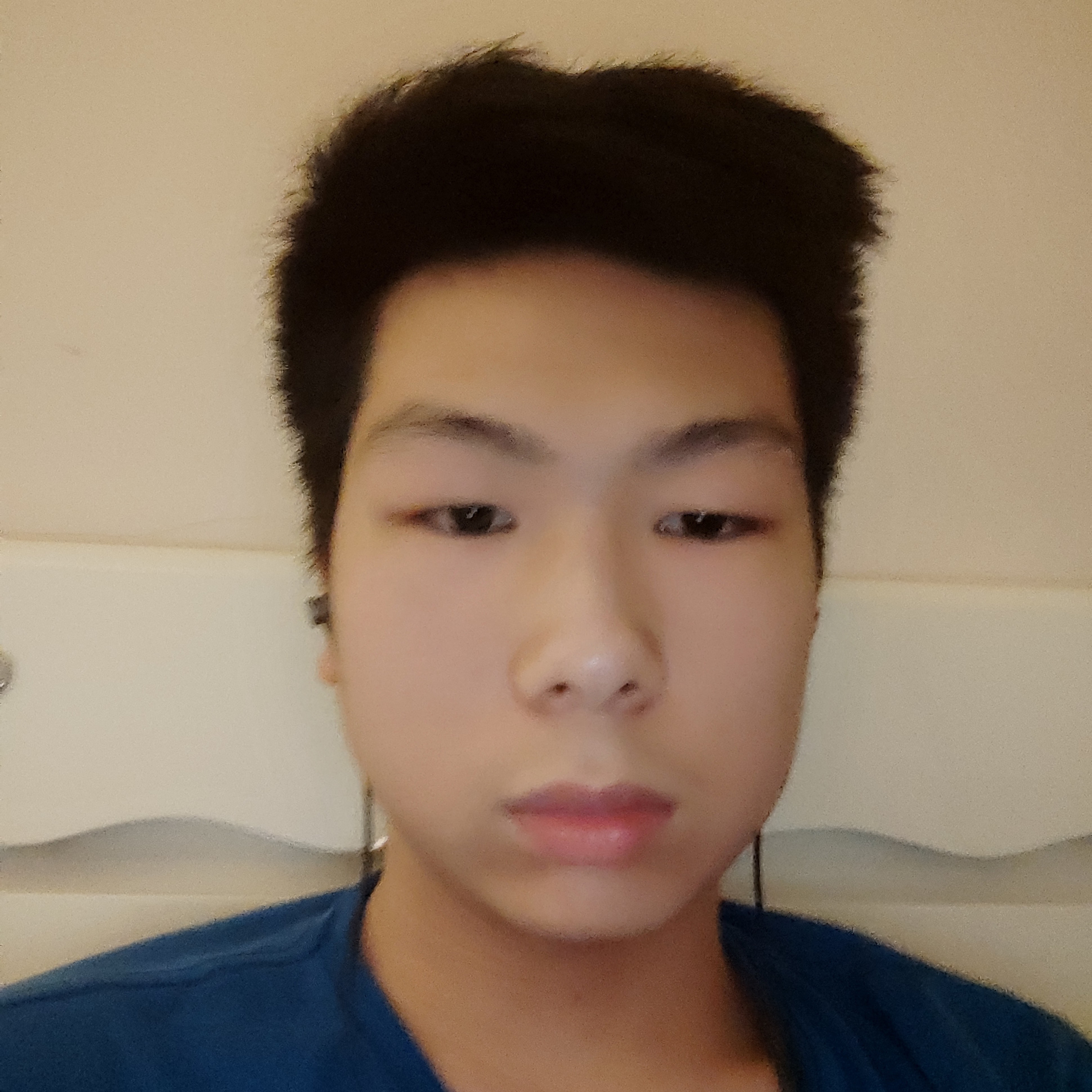故意打风萧的照片