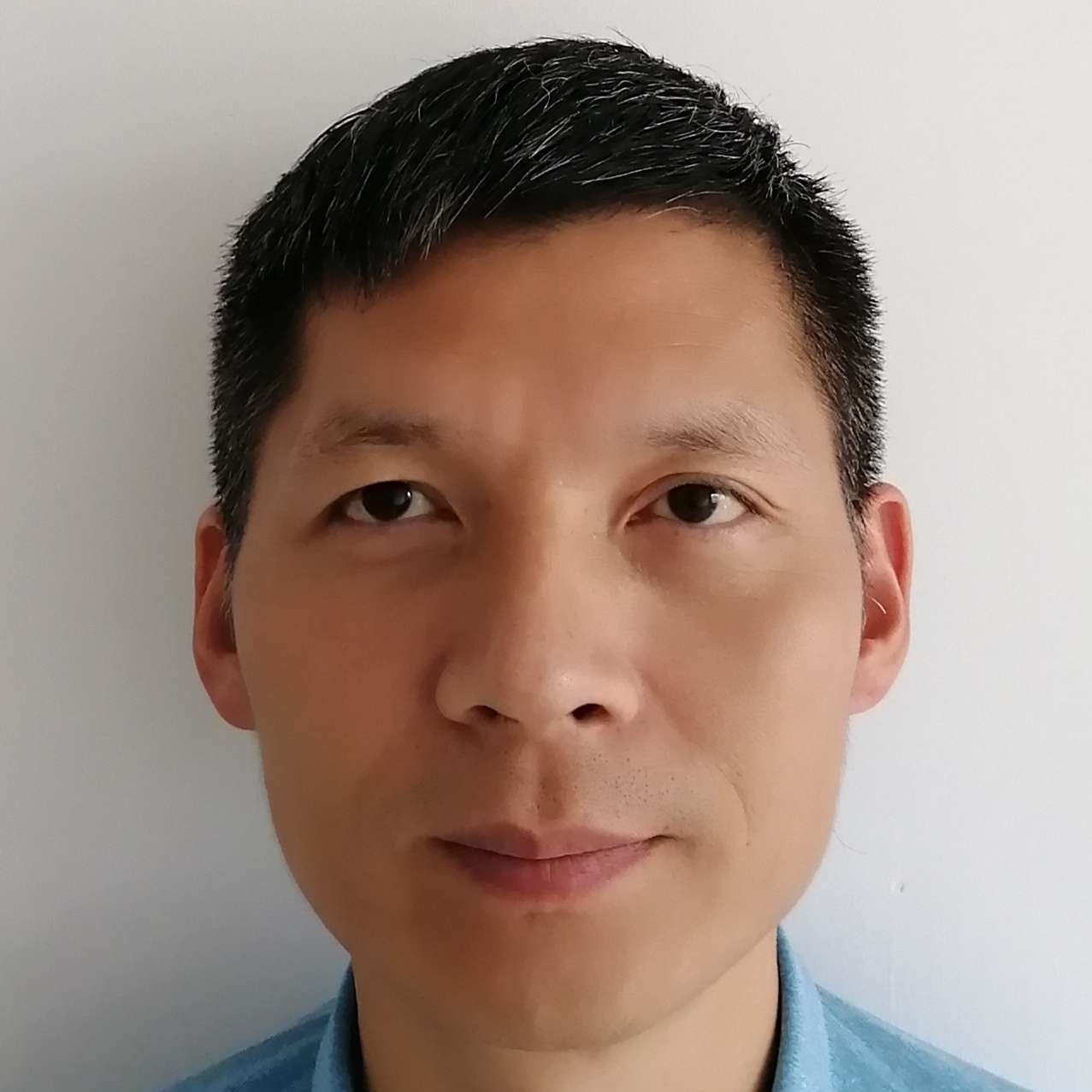 稳稳的漫步的照片