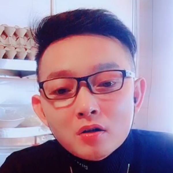 无缘，一生的照片