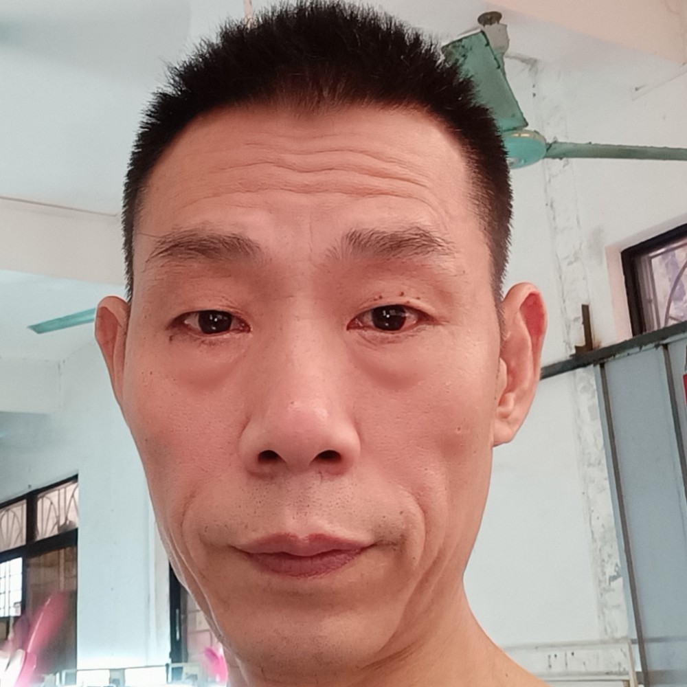 彩虹苦恋爱听歌的照片