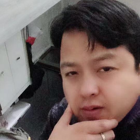 瑞 恩的照片