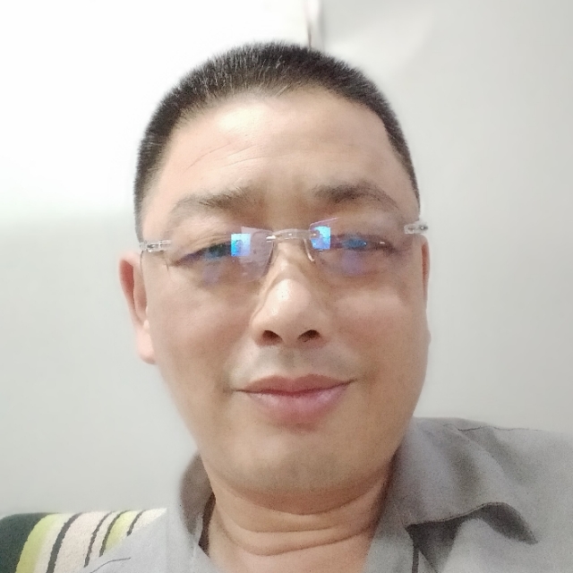 chen龙哥的照片