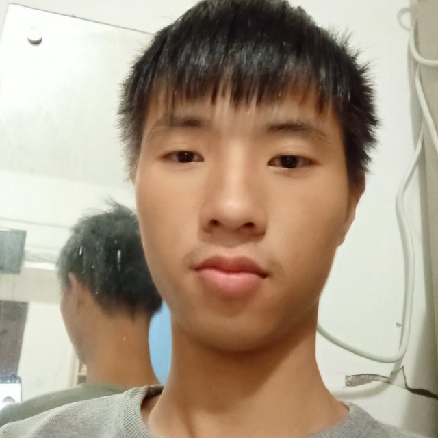 尘宵时尚的照片