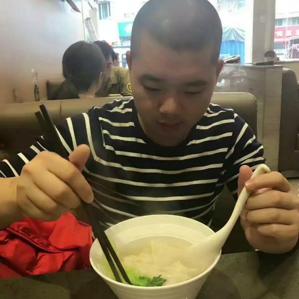 林大爷的照片
