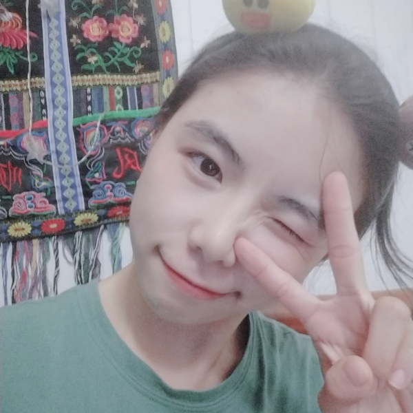 秋月拾忆希宝的照片