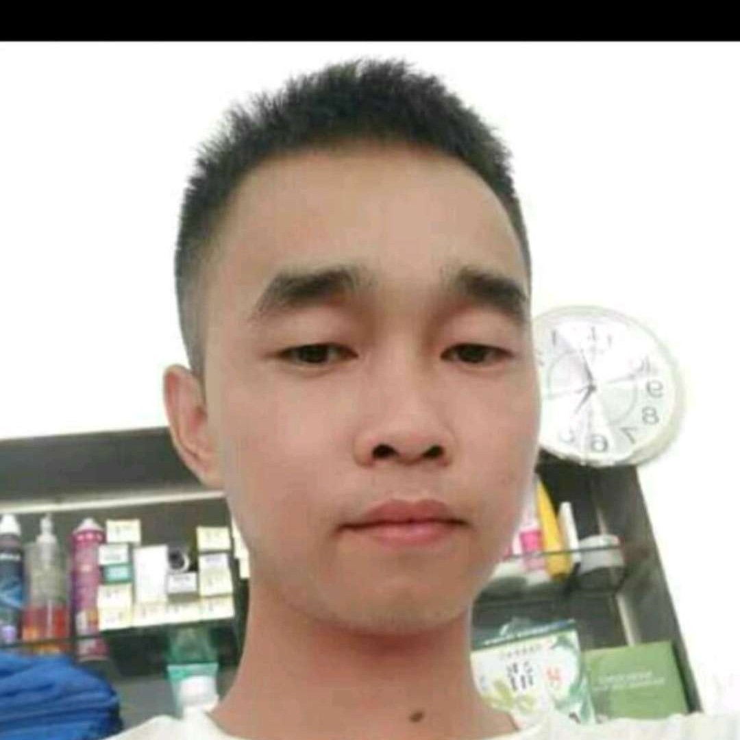 翩飞笑世界的照片