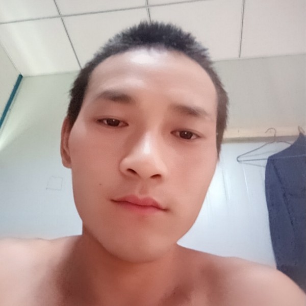 余生为你つ的照片