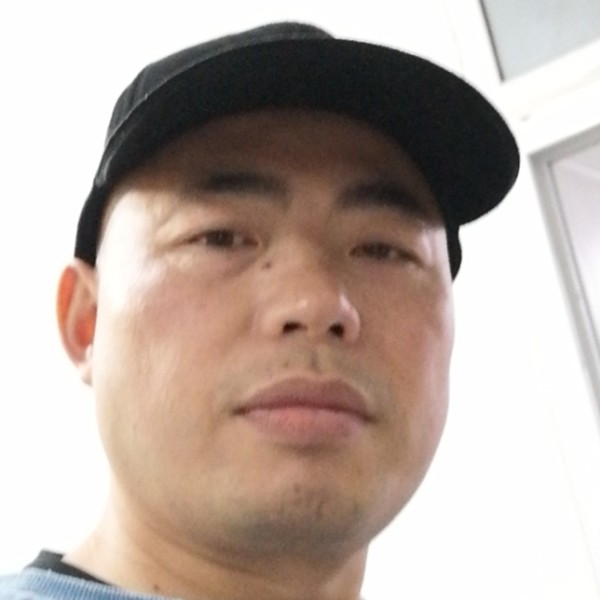 冷静多么墨镜的照片