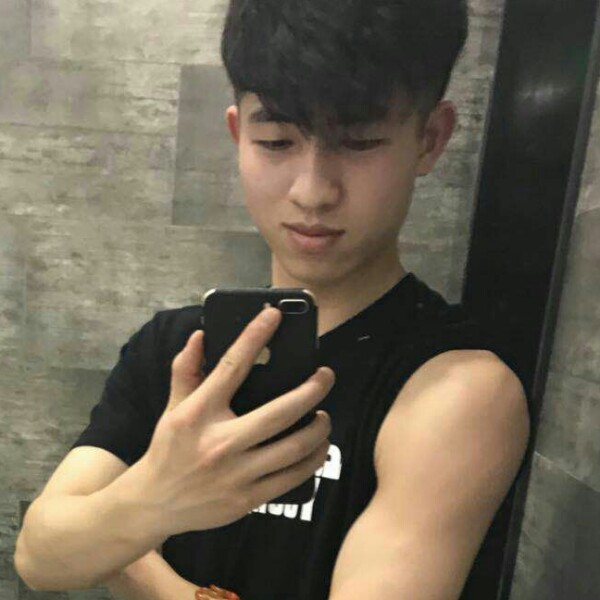 默默航空的照片