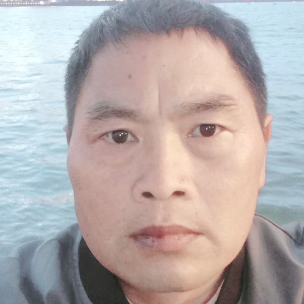戒指健忘的照片