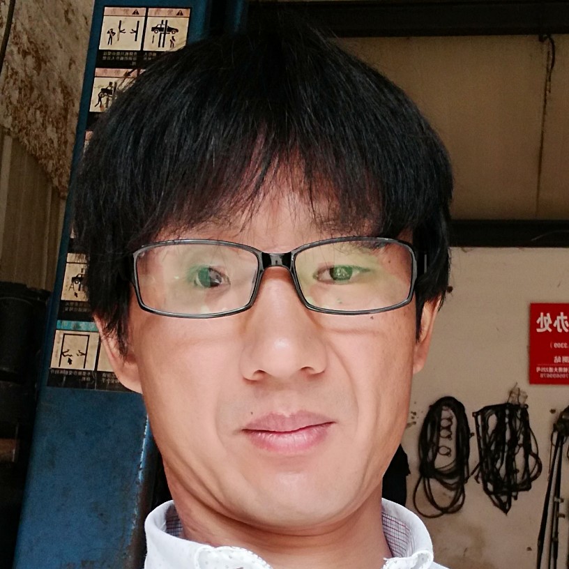 华扬的照片