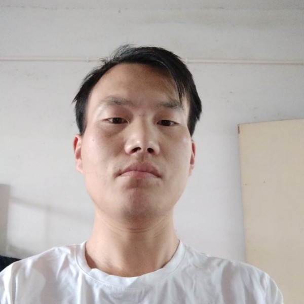 柳金苗的照片