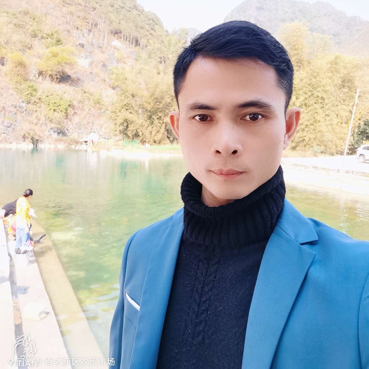 崖悔愿曾经的照片