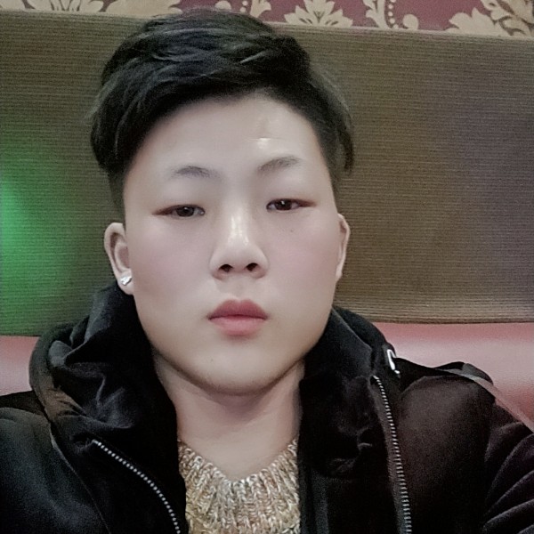 こ铭记y1份等待的照片