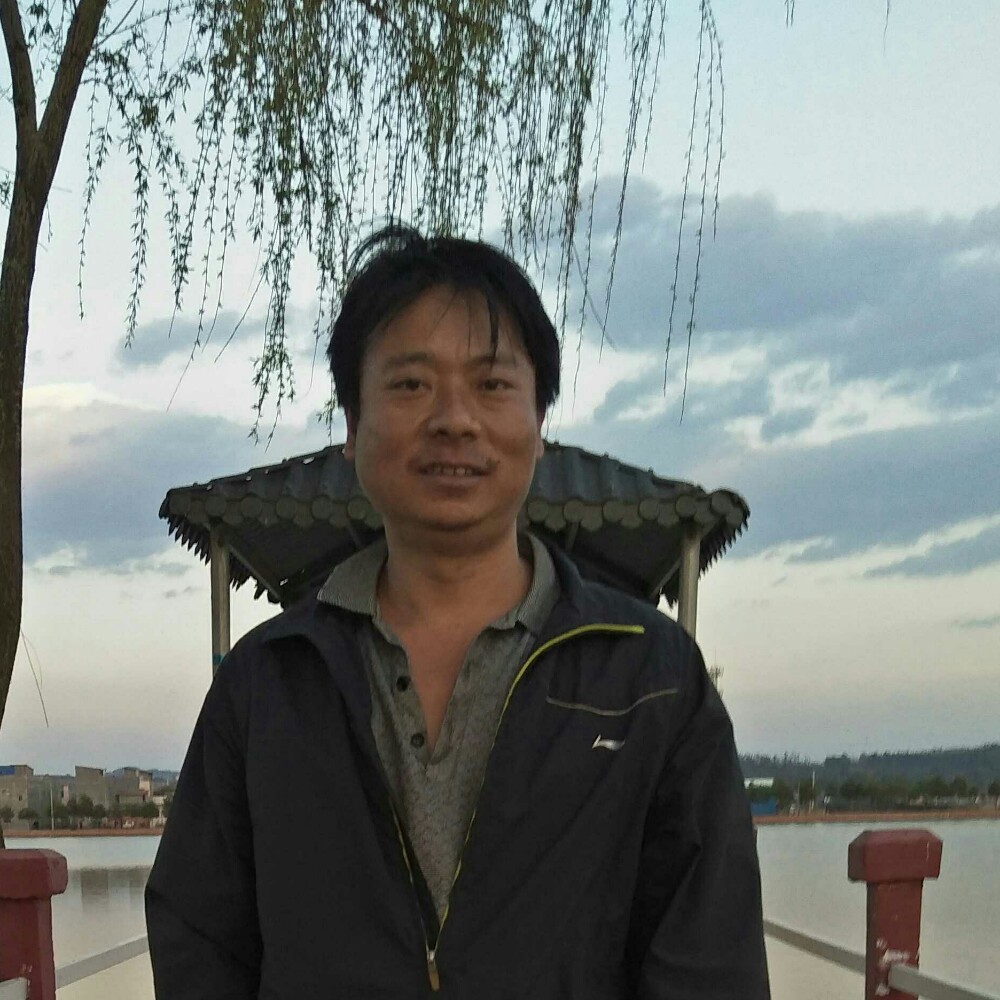 出门由路的照片