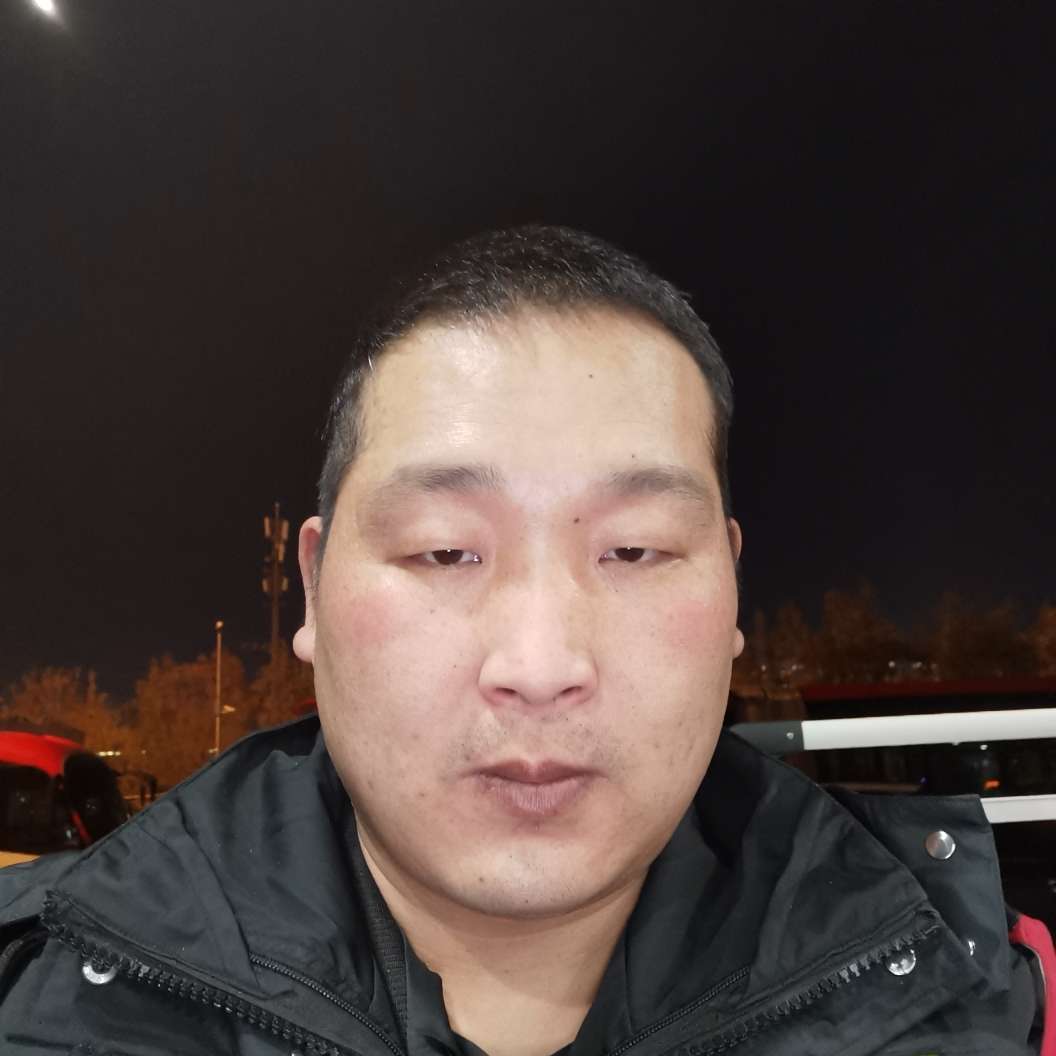 寻找个富婆的照片