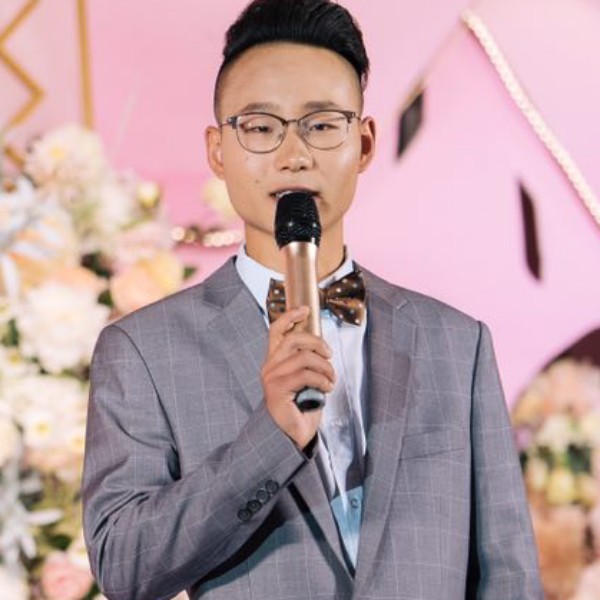 爱一个就想爱到底的照片