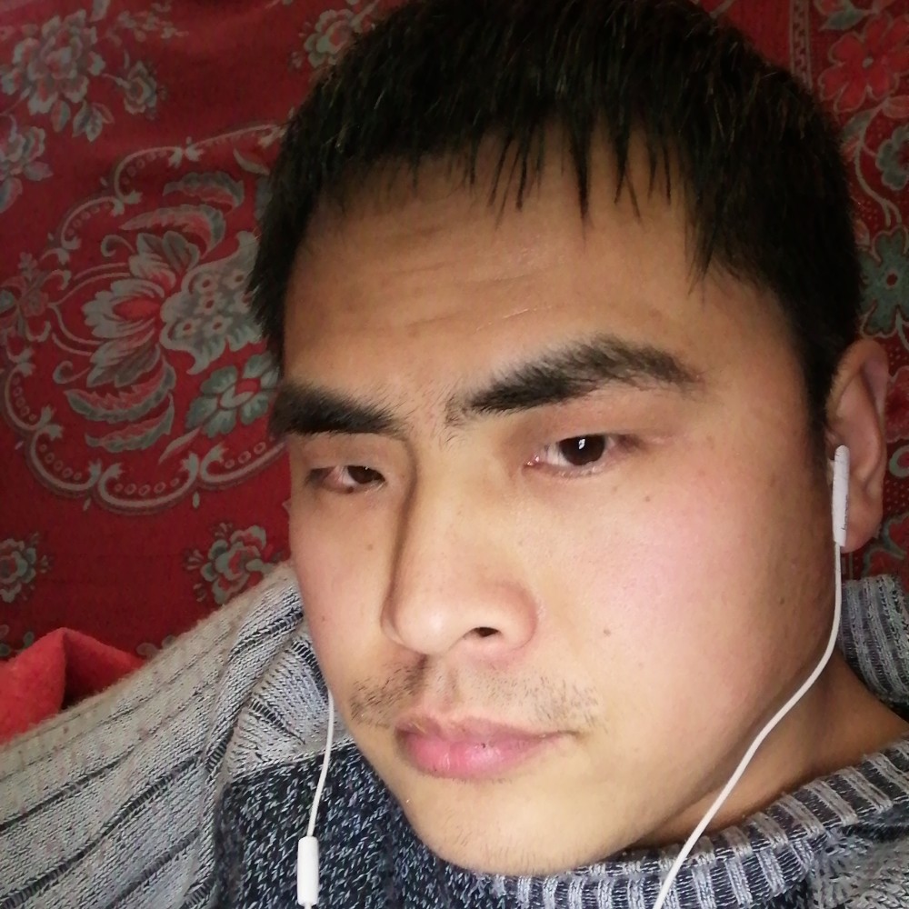 yi。。。。的照片