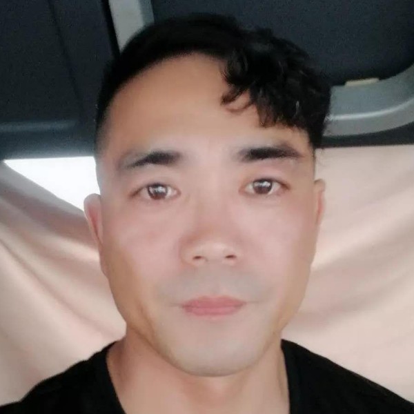 王舒生的照片