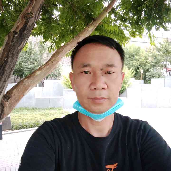 无奈就绝影跑的远的照片