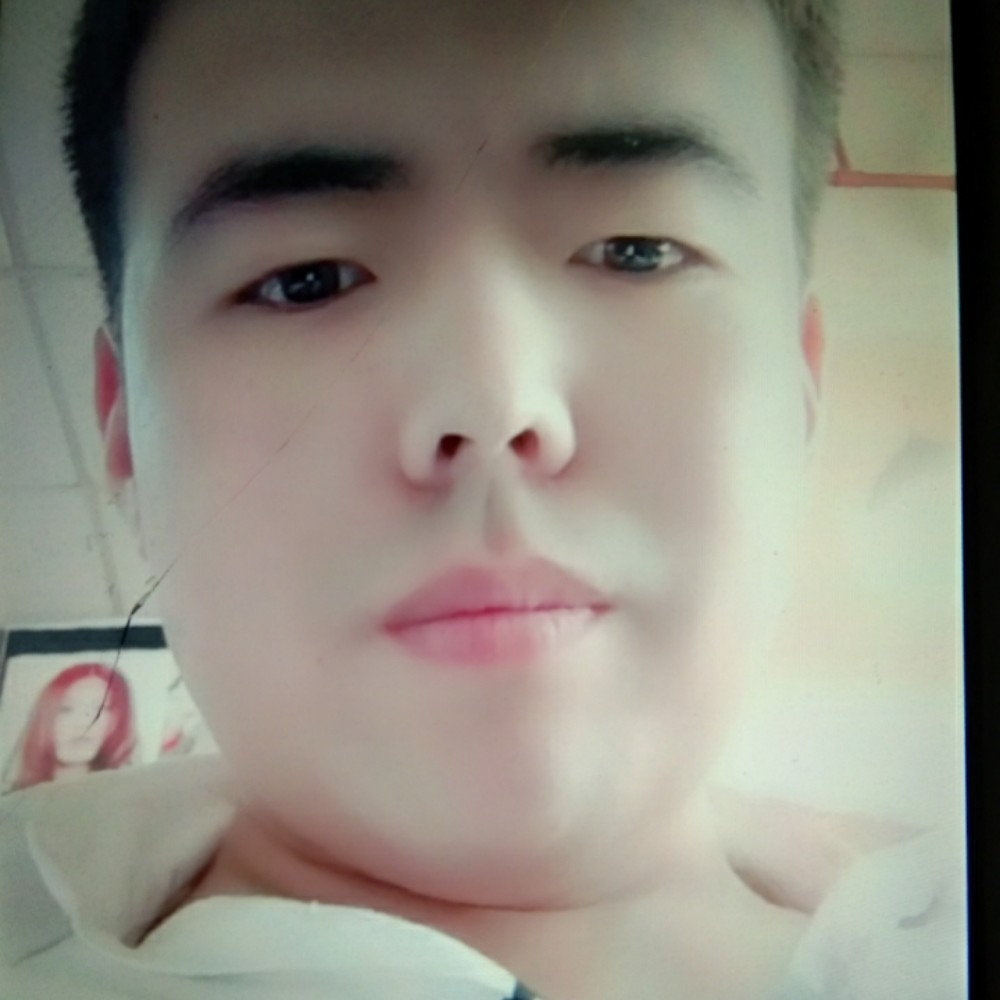 忘忧男孩的照片