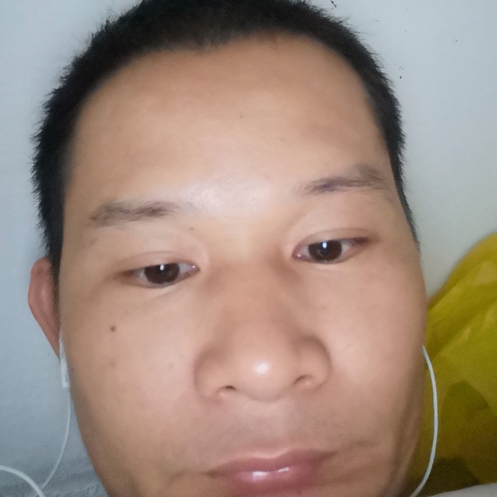 孤单的人，，，，的照片