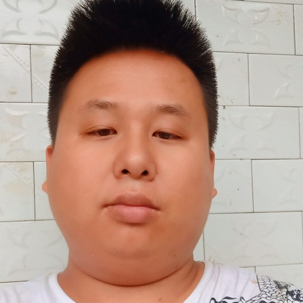 落寂笑草莓的照片