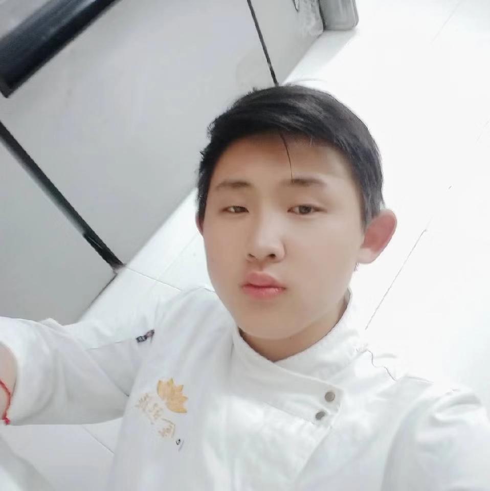 瑞雪就健壮的照片
